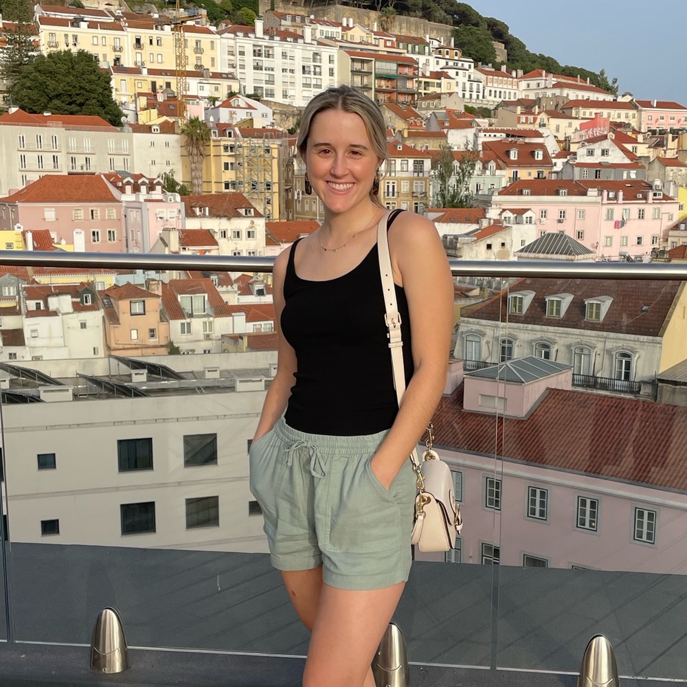 Meet your Posher, Julianna